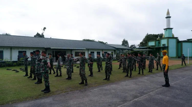 Korem 121/Abw menggelar Penilaian Siap Jasmani Militer